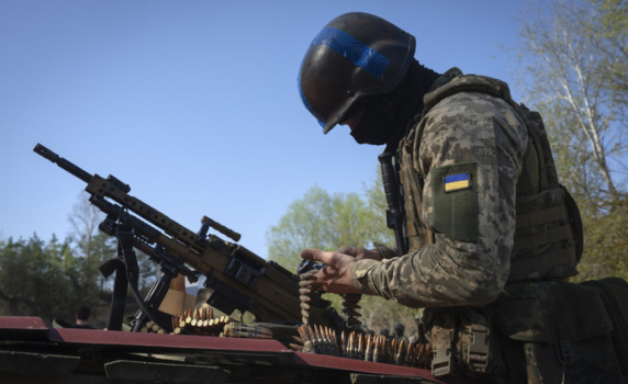 Чужди граждани ще могат да служат като офицери в украинската армия
