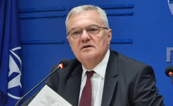 Румен Петков: Последният иска да е вътрешен министър, а първият - всички да го подкрепят. Това е вулгарно!
