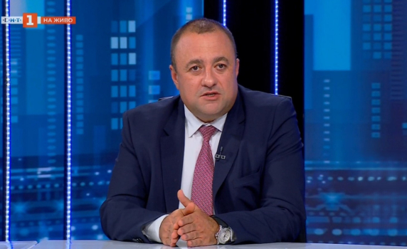 Иван Иванов: Поведението на ПП-ДБ с ултиматума буди насмешка! Да не се държат сякаш имат 100%