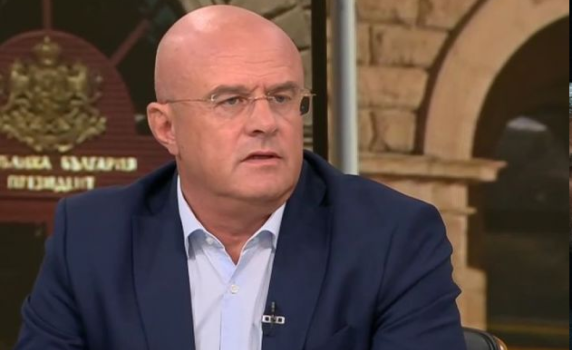 Почина журналистът Илхан Андай