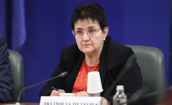 Служебното правителство предлага бюджет с 3% дефицит и повишаване на вноската за пенсия