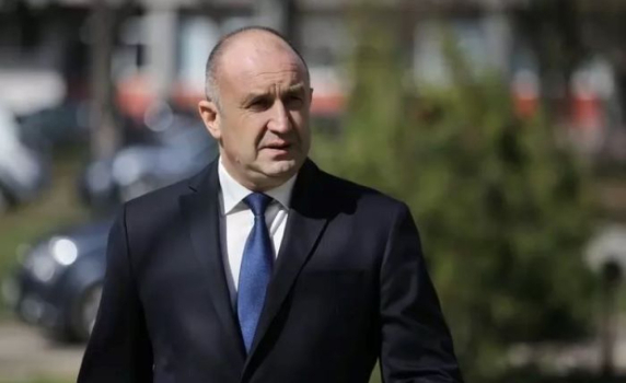 Радев: За каква правова държава говорим, докато санкционираната по „Магнитски” олигархия поглъща държавата с големи хапки!