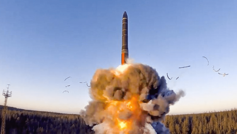 Изстреляната по Днепър руска балистична ракета развила скорост над 3773 м/сек