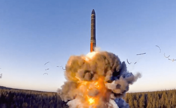 Изстреляната по Днепър руска балистична ракета развила скорост над 3773 м/сек