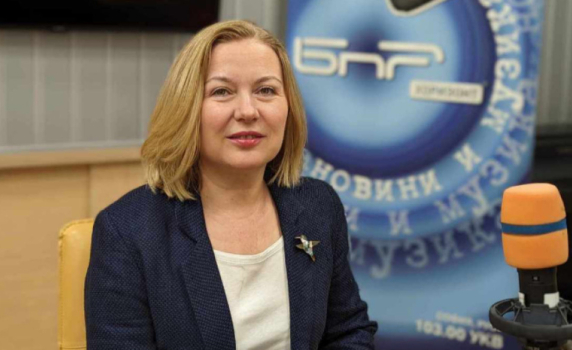 Надежда Йорданова: Опасността от предсрочни избори става все по-голяма