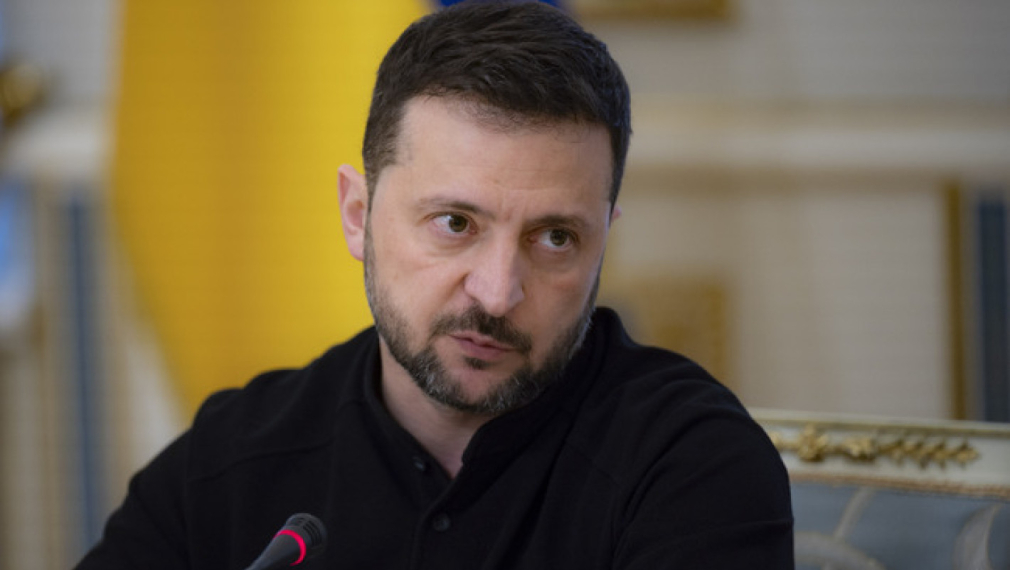 Съветник на Зеленски: Няма смисъл Украйна да понижава възрастта за мобилизация, когато обещаните оръжия се бавят