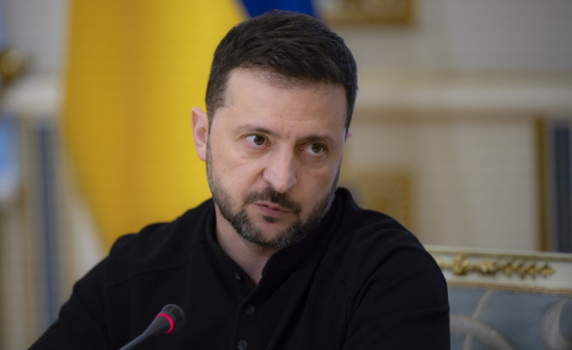 Съветник на Зеленски: Няма смисъл Украйна да понижава възрастта за мобилизация, когато обещаните оръжия се бавят