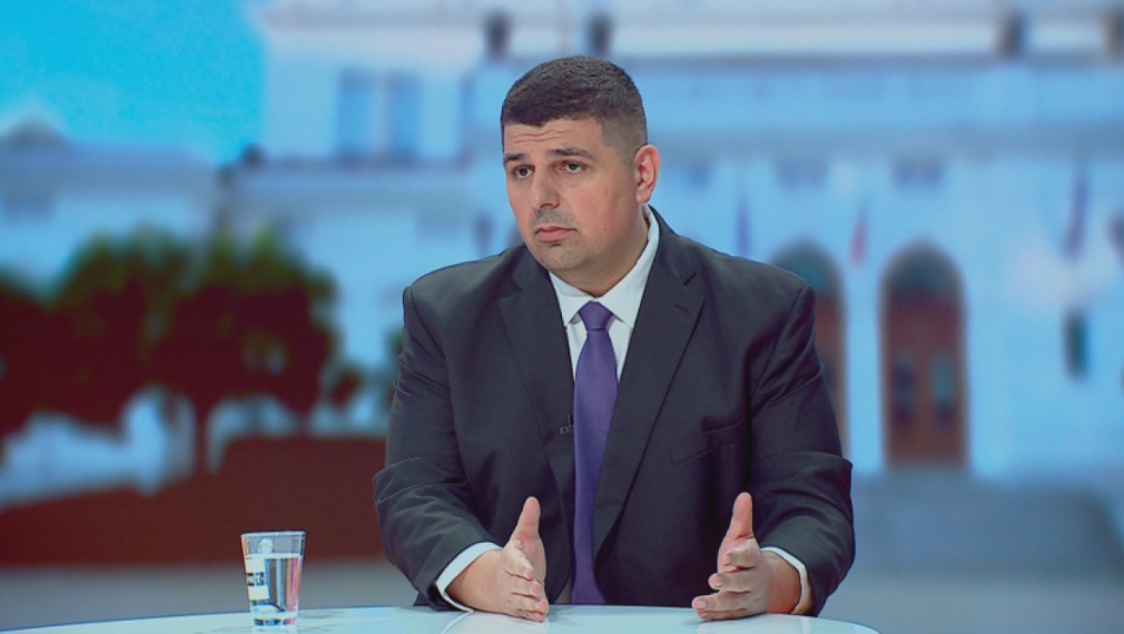 Ивайло Мирчев: Даниел Лорер и Явор Божанков остават в групата, темата е приключена
