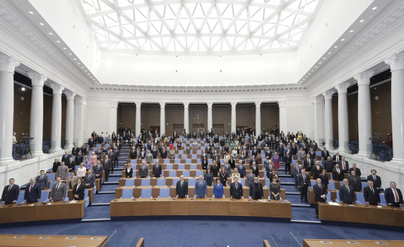 На живо - девети опит на депутатите да изберат председател на парламента