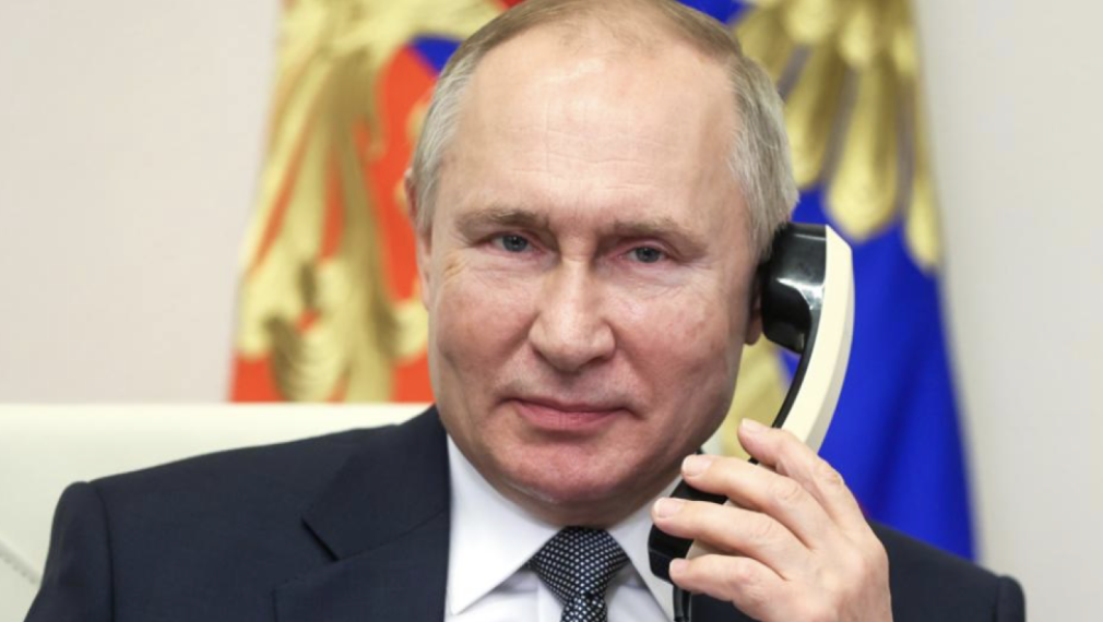 Путин ще участва в „Елхата на желанията“