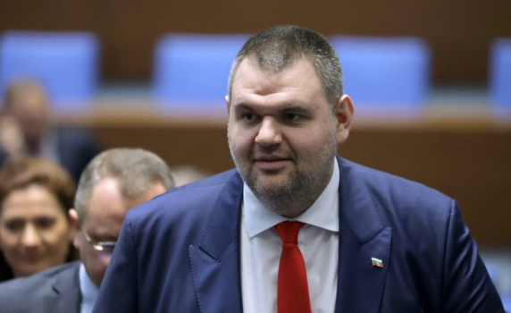 Пеевски: Дадохме гласове да се отпуши работата на парламента, но просто не искат да има председател