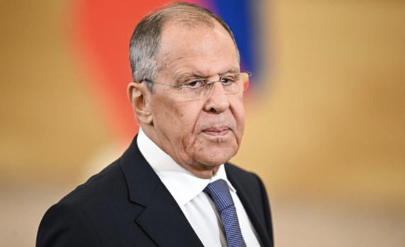 Лавров: Чичо Сам дойде, начупи дърва и след това наблюдава какво се случва