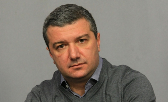 Драгомир Стойнев: Не сме сключили сделка с дявола, беше сделка за стабилизиране на политическата ситуация