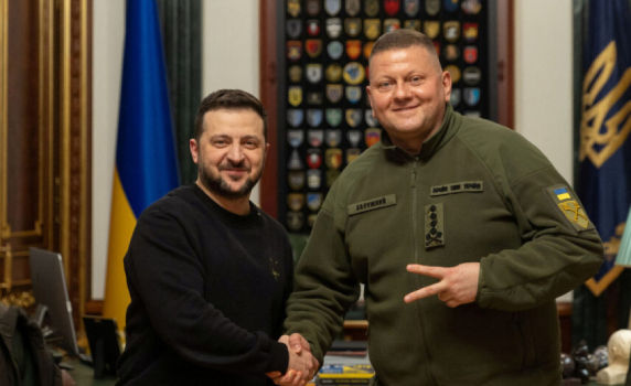 Бивш украински министър: Зеленски е обезпокоен от лидерството на Залужни в рейтингите