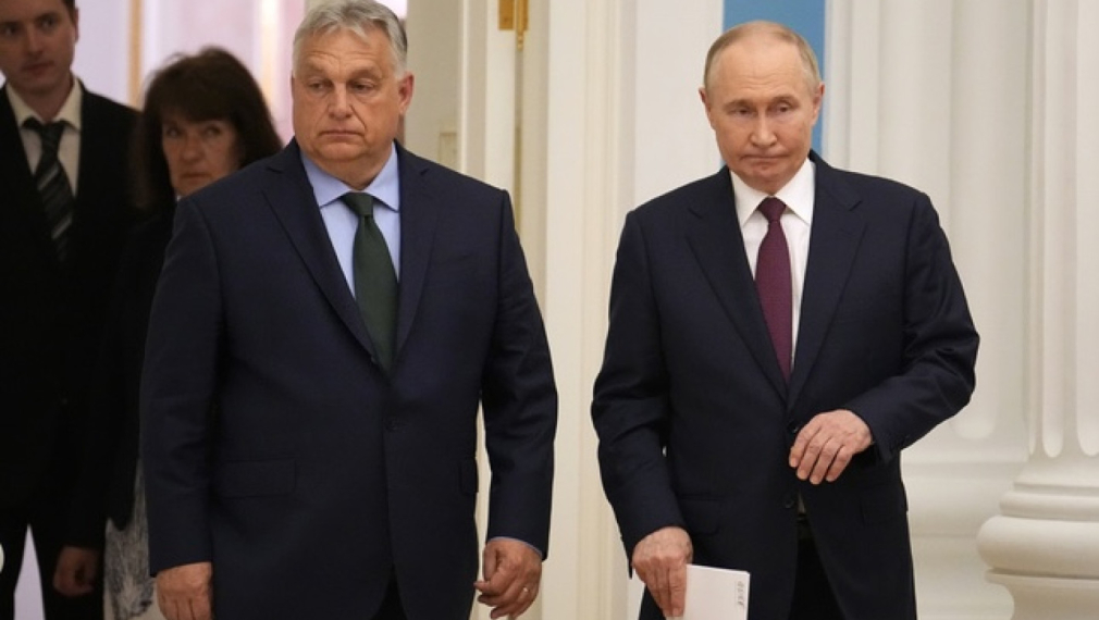 Путин и Орбан обсъдиха конфликта в Украйна в телефонен разговор