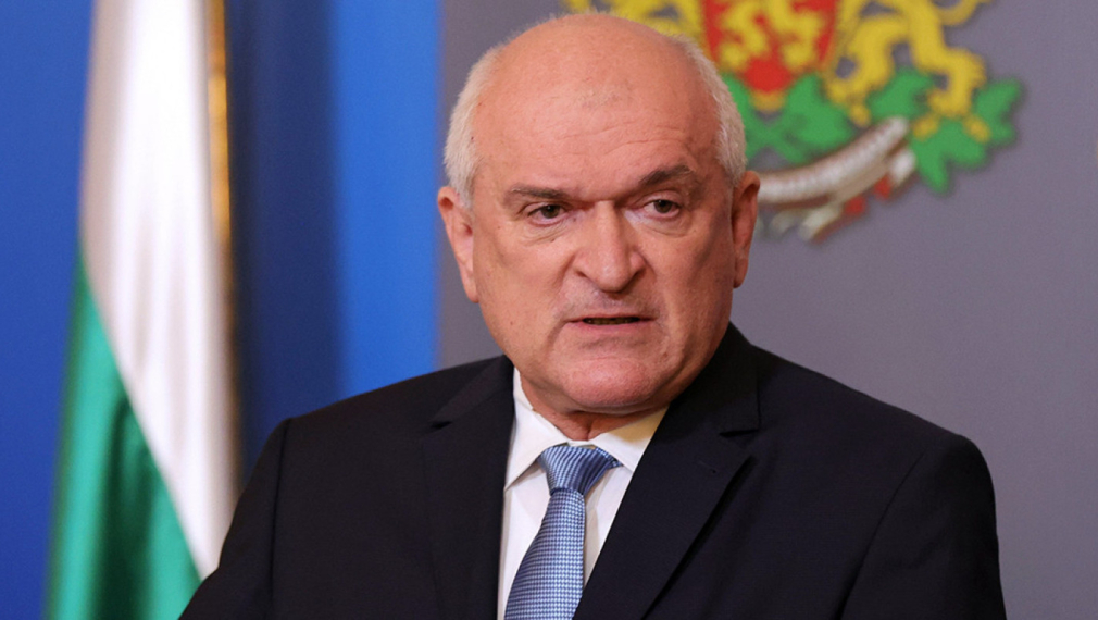 Главчев поиска мандат от парламента да подпише 10-годишно споразумение с Украйна