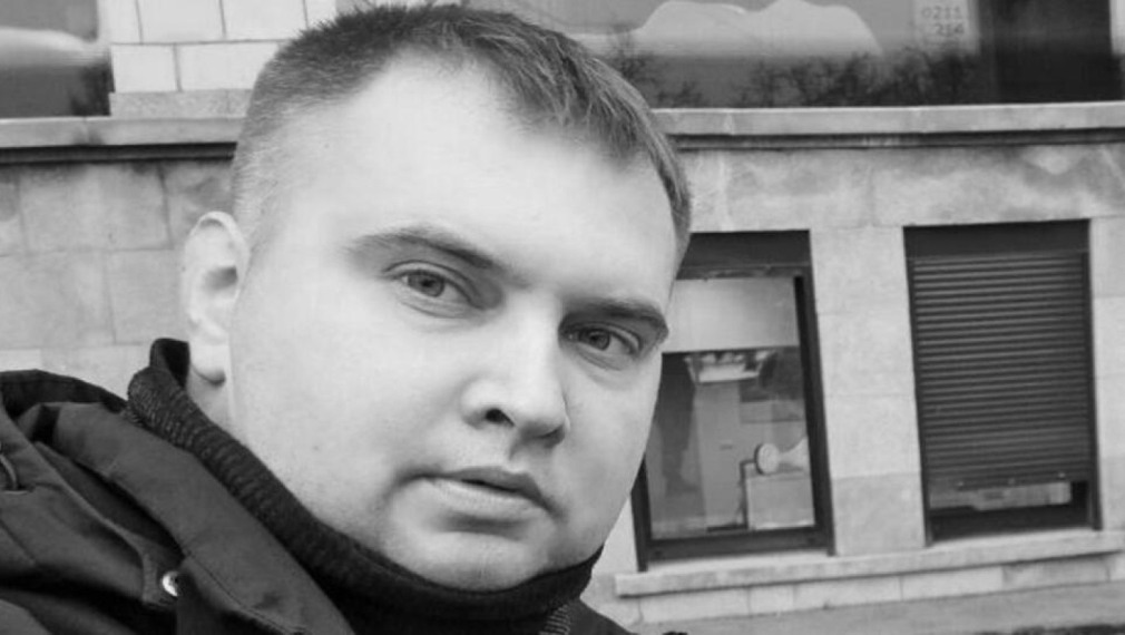 Кореспондентът на "Известия" Александър Мартемянов загина при украинска атака с дрон в ДНР