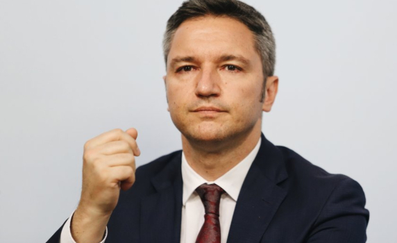 Кристиан Вигенин ще се кандидатира за лидер на БСП: Участвам, за да спечеля!