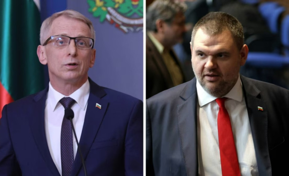 Пеевски пусна чатове и с Николай Денков, който го търсел денонощно: "Ехо, удобно ли е? Като кацнем пак ще звънна"
