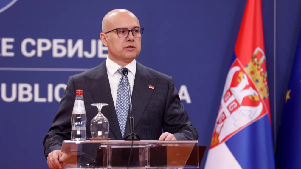 Премиерът на Сърбия подаде оставка