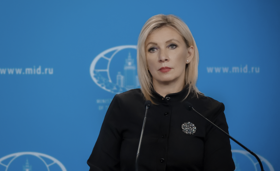 Захарова: Три от жертвите на самолетната катастрофа в САЩ имат руски паспорт