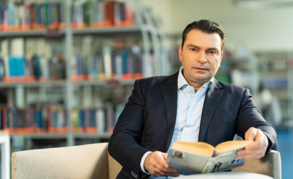 Калоян Паргов, кандидат за лидер на БСП: Властта е най-голямото изпитание за една партия