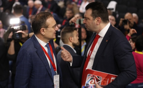 Делегатите на Конгреса на БСП избират председател