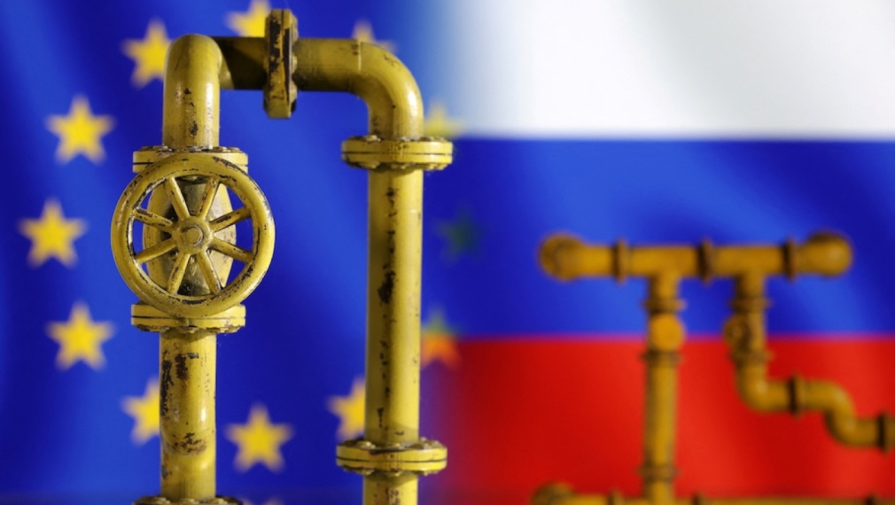 "Гардиън": ЕС харчи повече пари за руски нефт и газ, отколкото за финансова помощ за Украйна