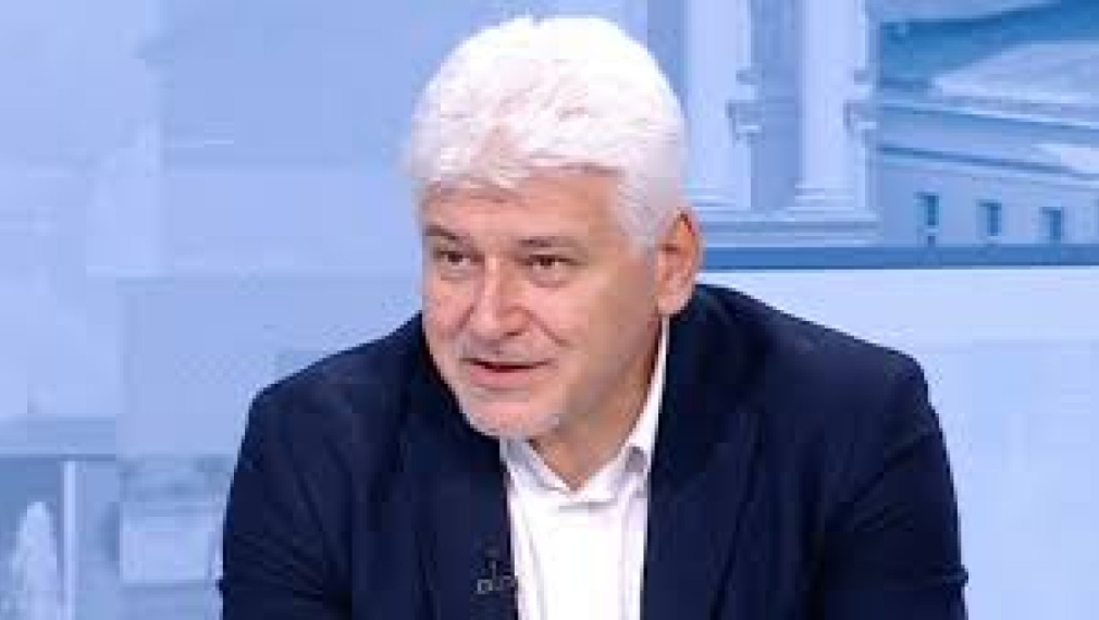 Конституционалисти: Конституционният съд бяга от отговорност за изборите, мие си ръцете с ЦИК