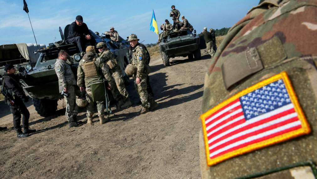 САЩ спряха военната помощ за Украйна
