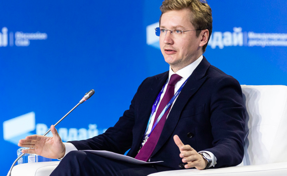 Андрей Сушенцов: Поражението на Украйна е причината за ядрената реторика на Макрон