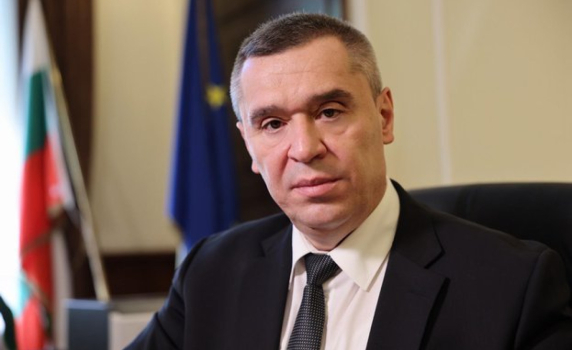 Законопроект предвижда 50% български продукти в големите вериги и 20% таван на надценките