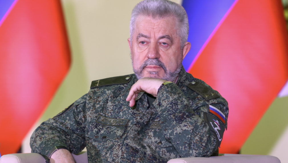 Водолацки: Много украинци ще празнуват 9 май при "закрити врати" заради страха в страната