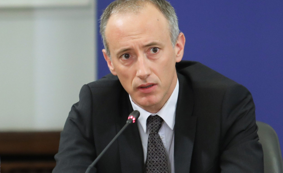 Красимир Вълчев: "Добродетели и религии" ще се учи в първи клас най-рано от 2026/2027 г.