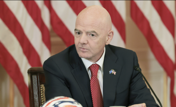 Инфантино: Русия може да се завърне много скоро в турнирите на ФИФА