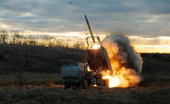 Forbes: Киев е в паника - руски дрон порази украинска HIMARS на 10 км зад фронтовата линия
