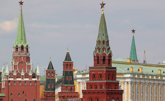 Започна примирието, обявено от Путин в чест на победата. Руските сили са готови да отблъснат украински атаки