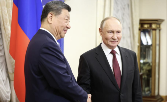 Путин и Си Цзинпин се обърнаха един към друг със „скъпи приятелю“