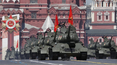 На живо - Парадът на победата от Червения площад в Москва