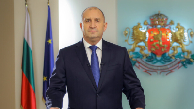Румен Радев внася предложение в парламента за референдум за еврото