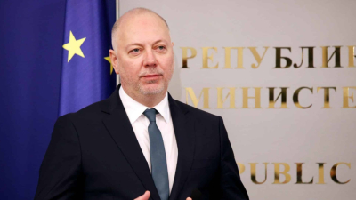 Премиерът: Радев чертае политическия си проект в надпревара с "Възраждане". Създаде недоумение в европейските институции