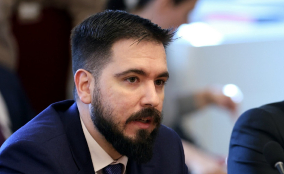 Стоян Панчев: Уседналият бандит иска да влезе в еврозоната
