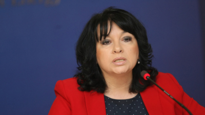 Петкова: Уведомих европейските нституции, че членството ни в еврозоната остава ключов приоритет