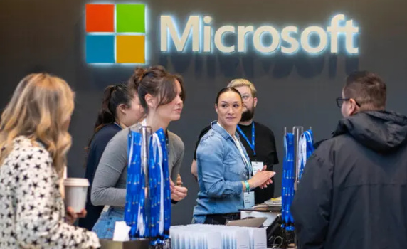 Microsoft съкращава около 7000 служители на управленски позиции с цел оптимизация