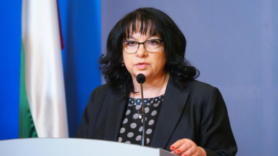 Петкова: Ако Терзиев иска, може да вдигне заплатите на работещите в градския транспорт