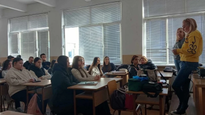 УНИЦЕФ: 2/3 от 15-годишните българчета са функционално неграмотни