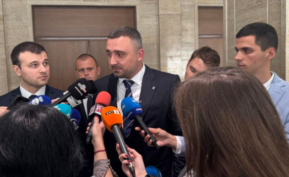 Йордан Тодоров: Има политически чадър върху договора с Боташ, а сметката ще я плаща българският народ