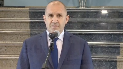 Радев ще сезира КС за отказа на парламента да разгледа предложението за референдум за дата на еврото