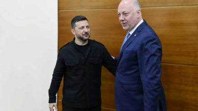 Зеленски е разговарял с Росен Желязков за сътрудничеството и разминирането на Украйна