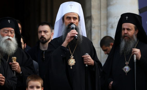 Патриарх Даниил: Българското училище е родено от църквата. Подкрепяме министър Вълчев за куража